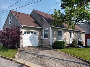 210 Roth St, Botkins, OH 45306