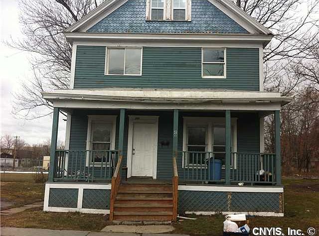 1st image of 207 E Raynor Ave