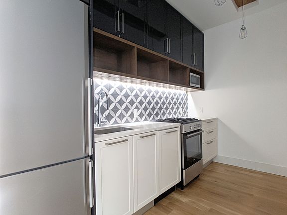 5th image of 41-21 28th St #13B