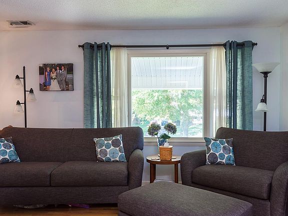 5th image of 342 Beechwood Cir