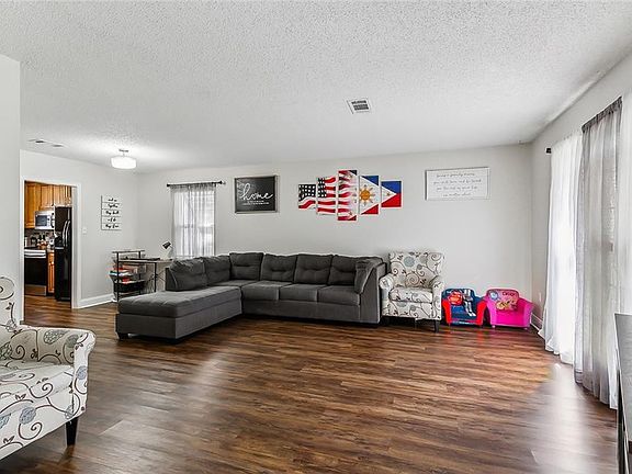 3rd image of 1448 Flamingo Rd