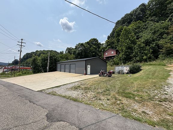 3rd image of 540 W Main St