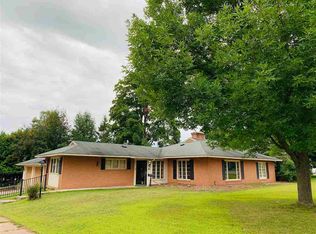 701 Woodward Ave, Kingsford, MI 49802