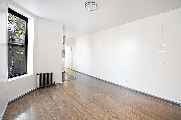 1st image of 122 E 116th St #3W