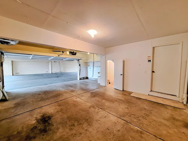 14575 S Bascom Ave — Photo 38