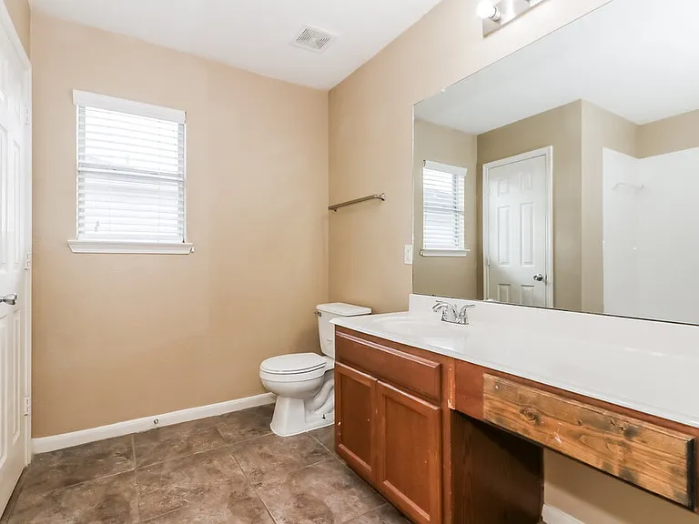 20710 Tayman Oaks Dr — Photo 13