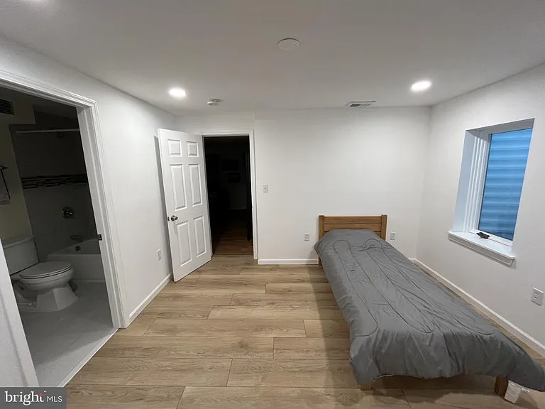 7220 Vistas Ln — Photo 22