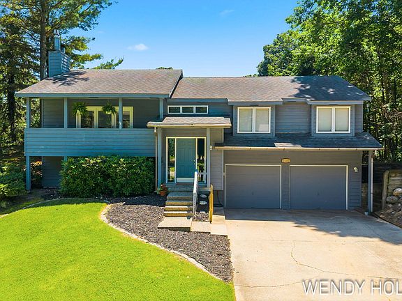 2nd image of 2135 Lakeridge Dr