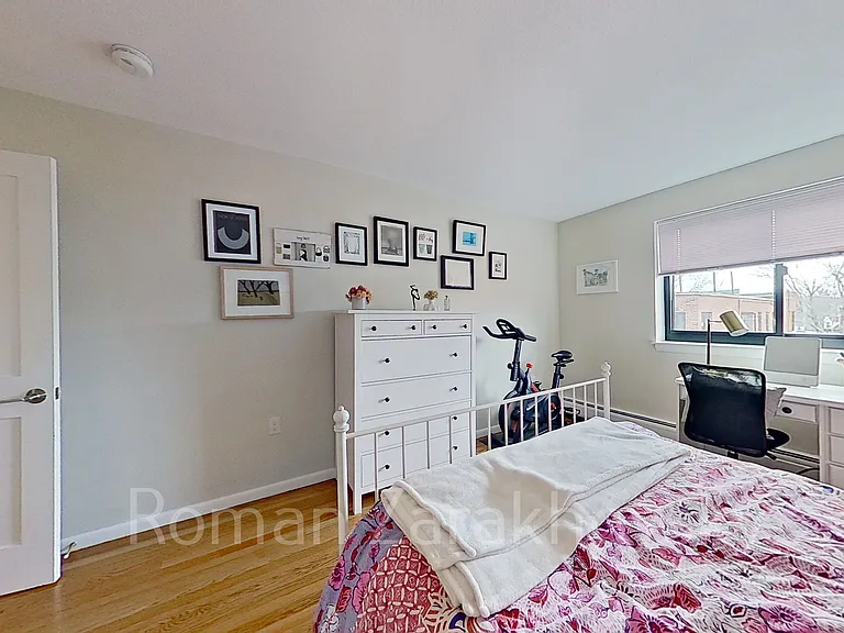 79 Sutherland Rd #4 — Photo 18