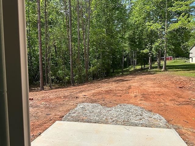 2nd image of 1075 E Prince Rd