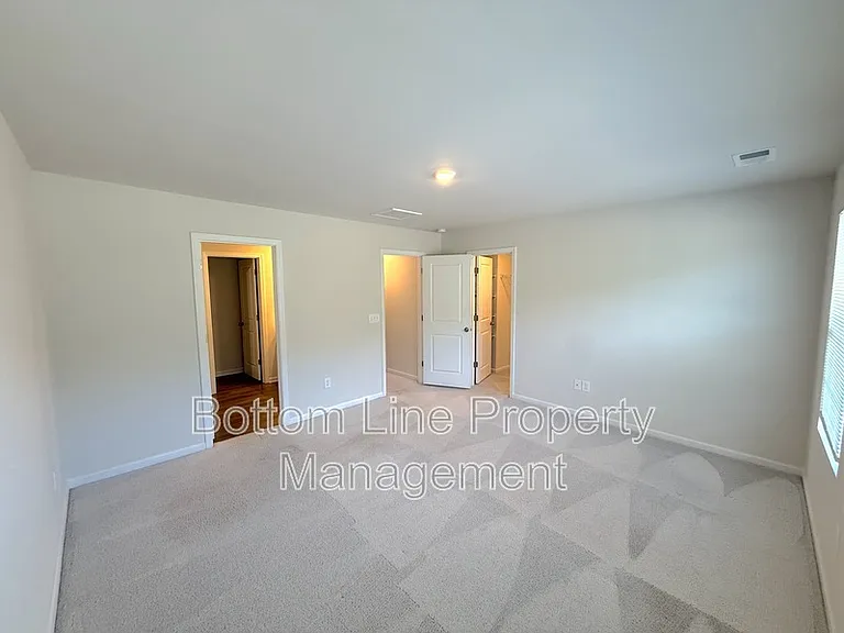15708 Country House St — Photo 15