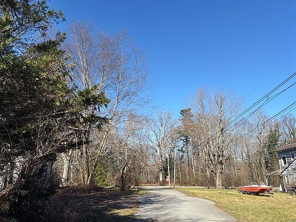 5th image of 56 Elm Ln