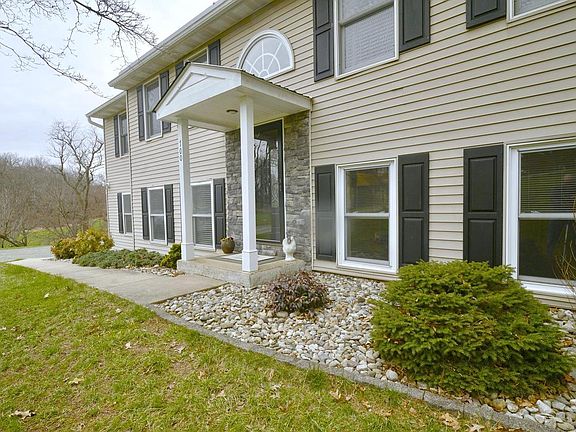 3rd image of 700 King Pen Rd