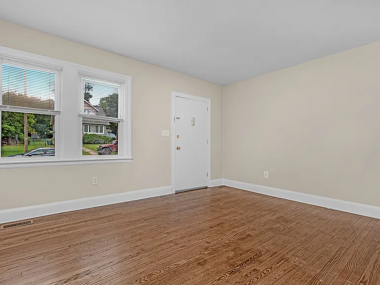2802 Berwick Ave #1 — Photo 5