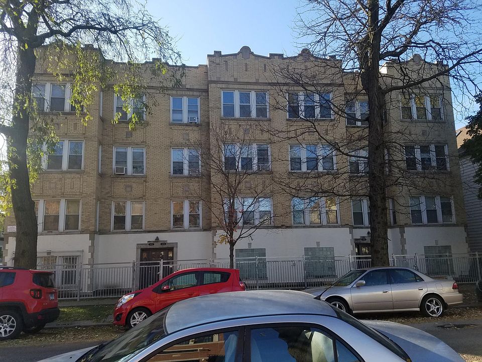Building Facade Facing Campbell