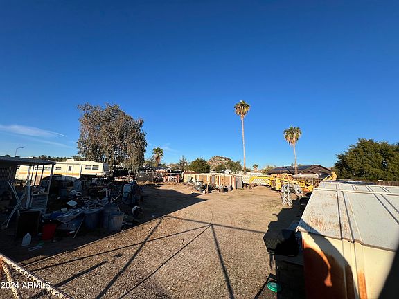 4th image of 2608 E ORAIBI Drive