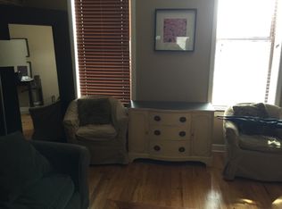 1430 W Chestnut St APT 2, Chicago, IL 60642