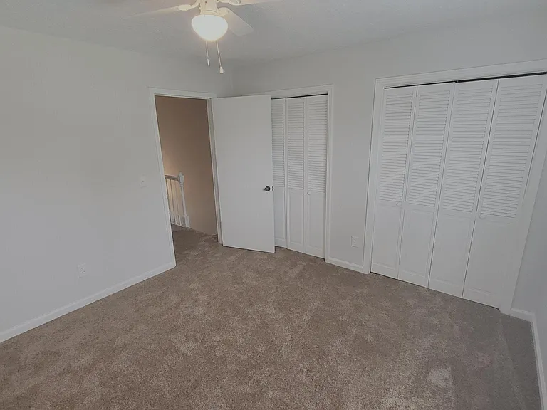 301 Hickory Pl — Photo 20