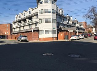722 Euston Rd #111, Brighton, MA 02135