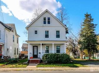 192 S Main St #1, Milltown, NJ 08850