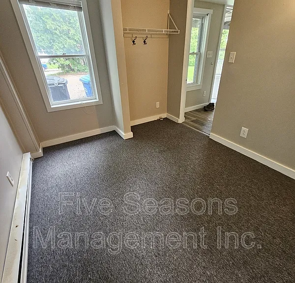 32 West St #A — Photo 9