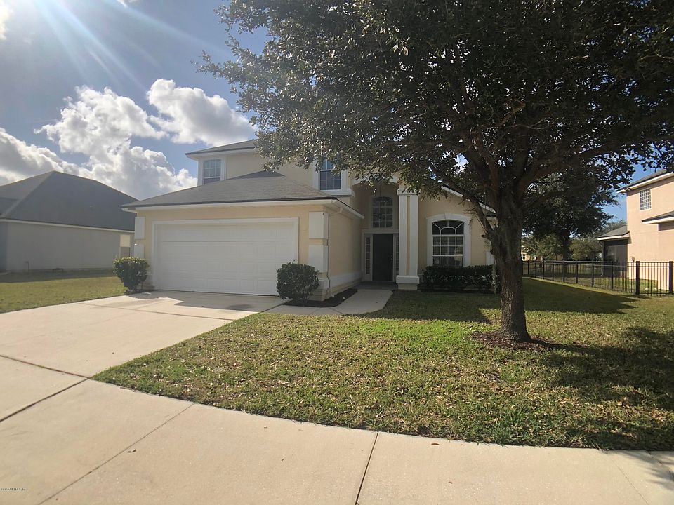 1st image of 13952 Fish Eagle Dr E