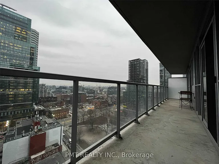 352 Front St W #2014 — Photo 24