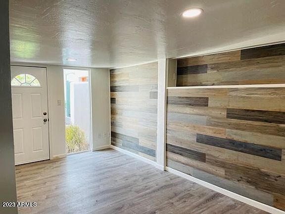 4th image of 721 E Sierra Vista Dr APT 3