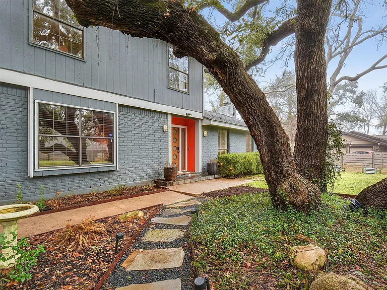 13322 Broadmeade Ave — Photo 3