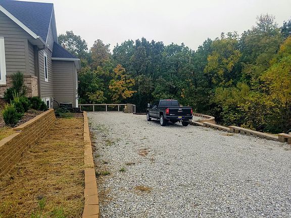 2nd image of 32029 Falcon Dr