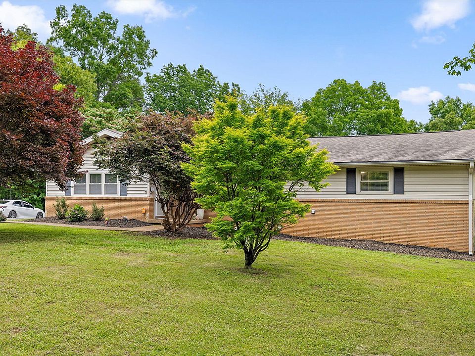 1st image of 5646 Crestview Dr