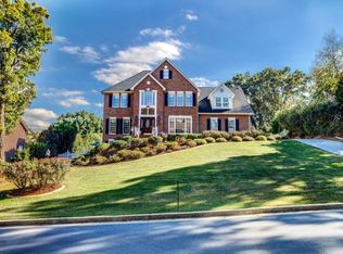 3309 Green Meadows Dr, Johnson City, TN 37604