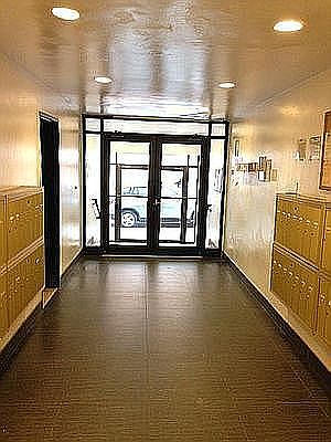 2nd image of 450 W 58th St #1Z