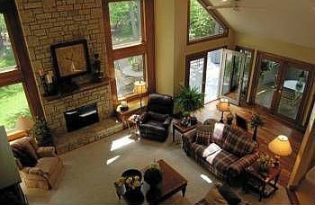 3rd image of 7170 Kingscote Ct