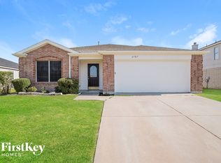 6707 Silvercrest Dr, Arlington, TX 76002