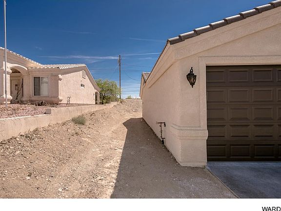 2nd image of 2836 Kiowa South Blvd