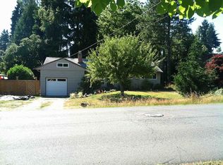 13733 20th Ave NE, Seattle, WA 98125