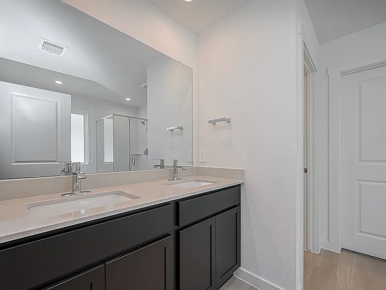1535 Merulana Ln — Photo 19
