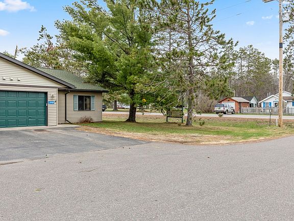 3rd image of 39989 Robinson St #1