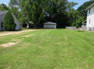 1919 Cora St, Crest Hill, IL 60403