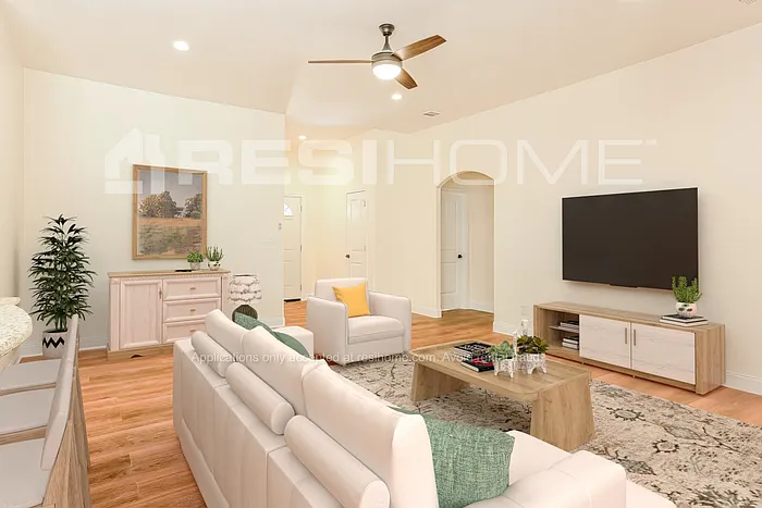 5109 Crowley St — Photo 6