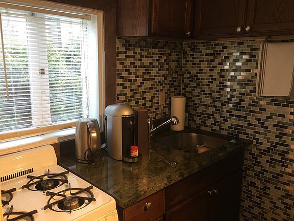 4th image of 214 W St Paul Ave APT 2R