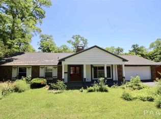 1822 Highwood Ave, Pekin, IL