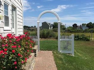 12 Bliss St, Old Saybrook, CT 06475