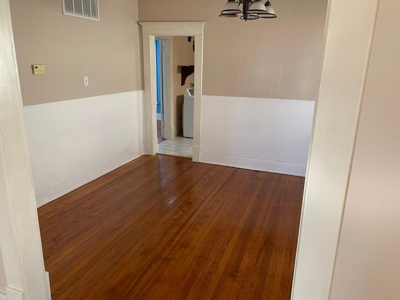 3rd image of 612 E 7th Ave