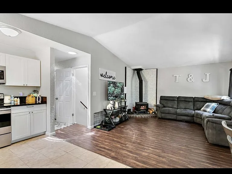 7007 Upper Homestead Way — Photo 1