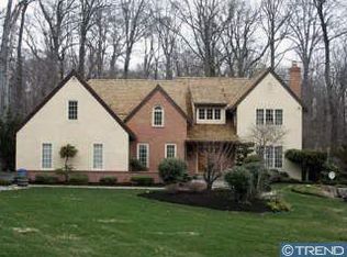 8 Ithan Woods Ln, Villanova, PA 19085