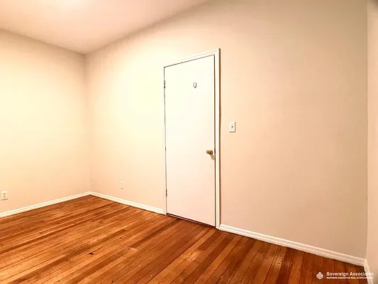 Rented by Sovereign Associates | media 42