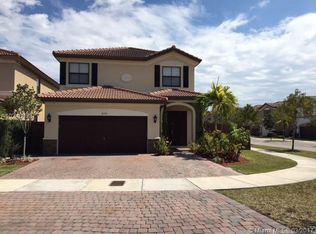 8775 NW 115th Ct, Doral, FL 33178