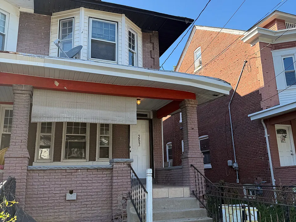 257 Highland Ave